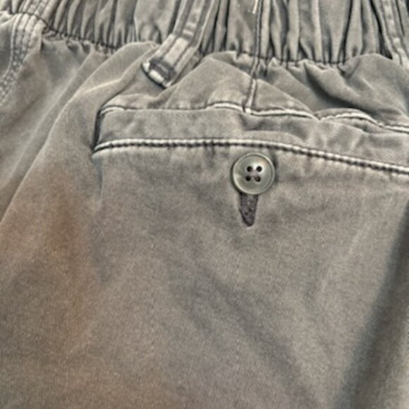 Old Navy Cotton Everyday Gray Washed Short Small - Picture 7 of 8